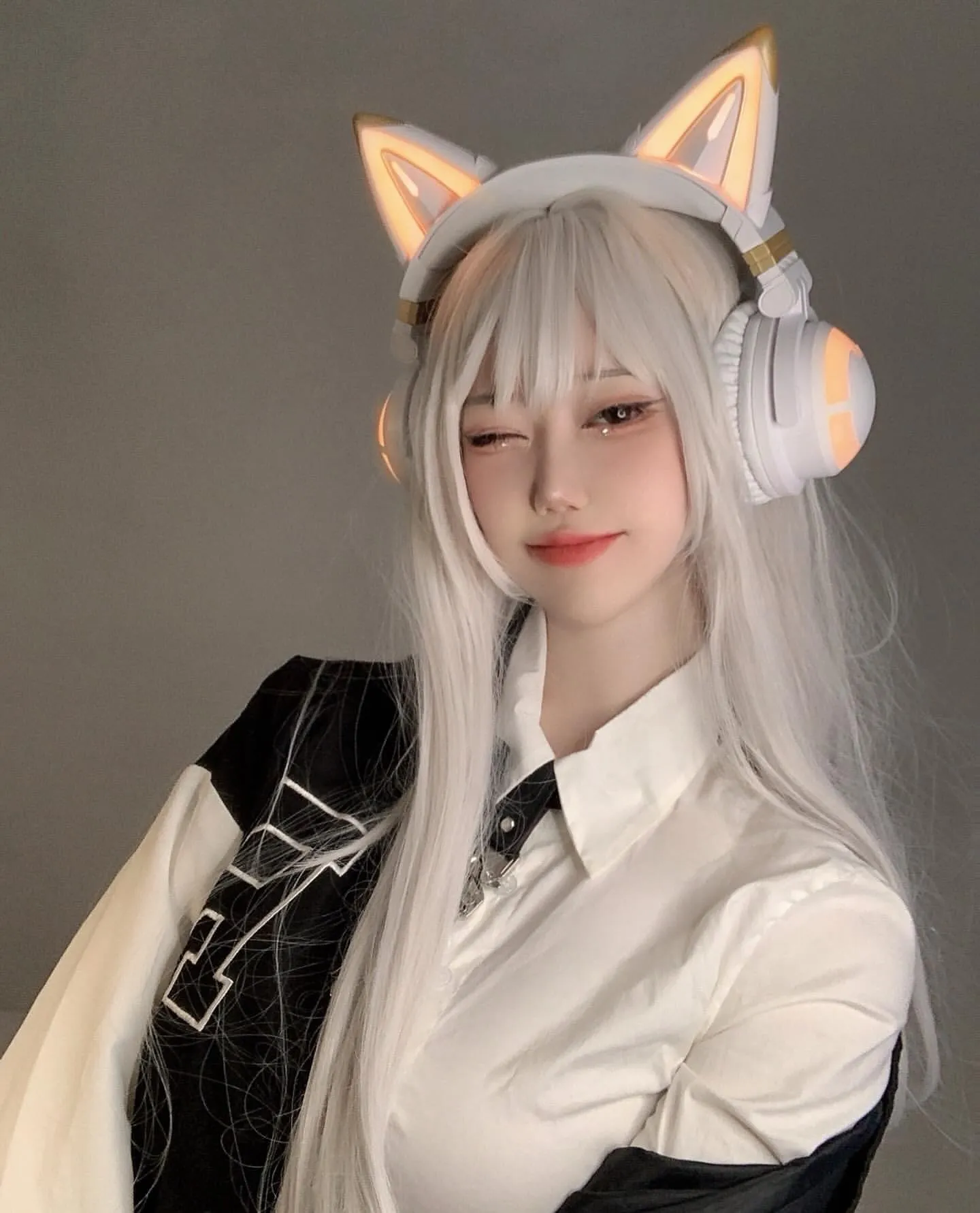 Busty BABE Evawxsh boobs real