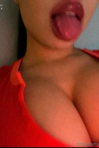 Big Naturals Enigmatic  Ginasavagex Onlyfans Nude Slut