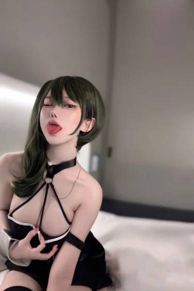 Pretty Kawaii Slut Evawxsh Leaked WOW