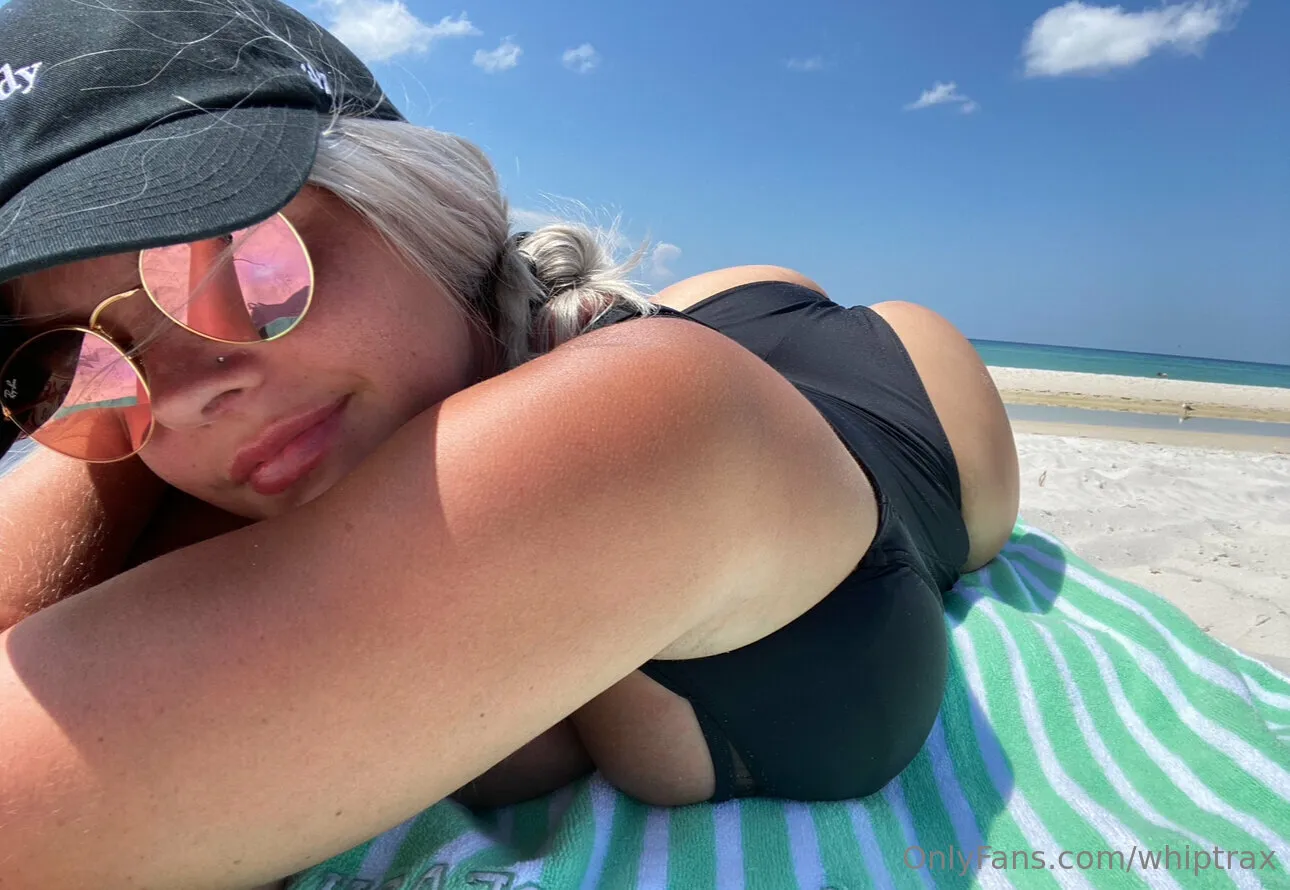 Benevolent skank Whiptrax nudes