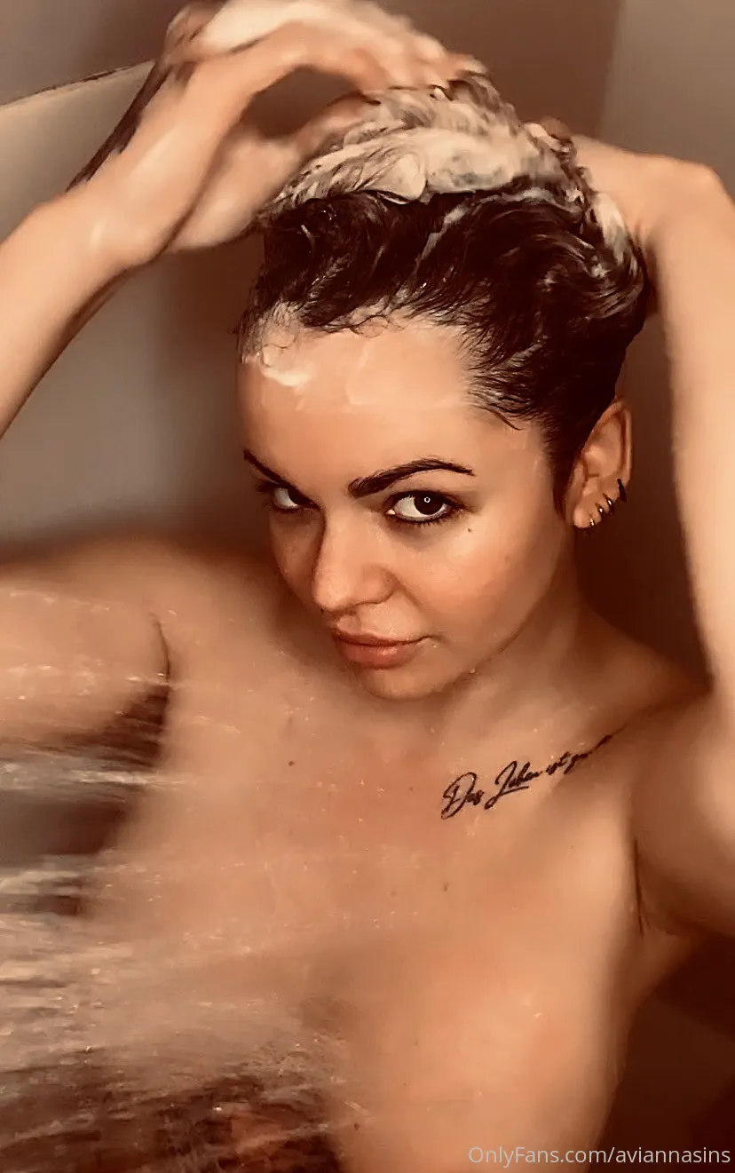 Captivating American Viking Barbie sexy pic SEXY PIC