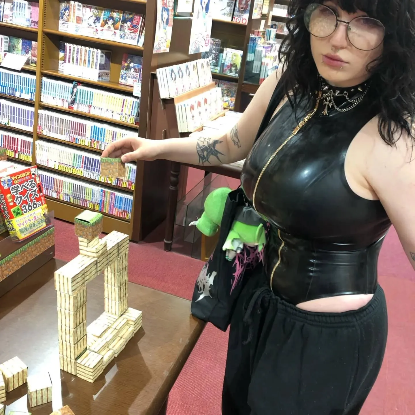 Effervescent Mylittlerobin sex leak