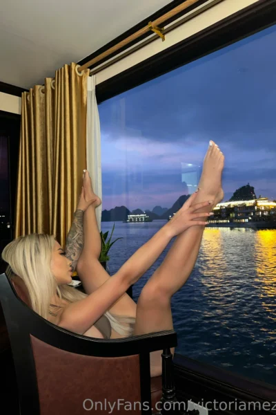 Cum Dumpster Victoriamezei Only Fans EPIC