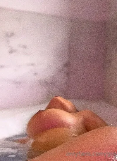 Hoe Ginasavagex Nude Ass EPIC