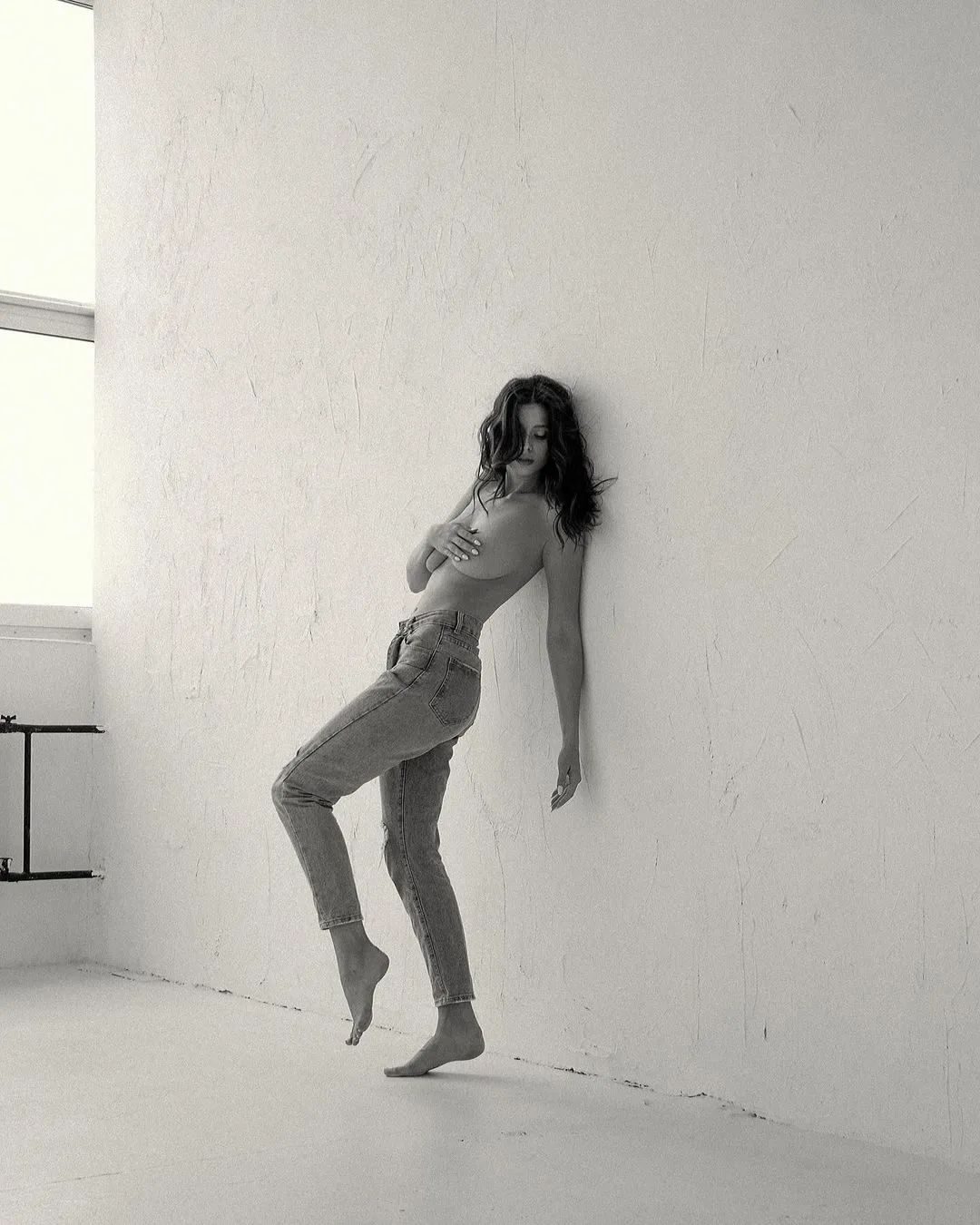 hotie Brunette Cristy Ren nudes free SEXY PIC