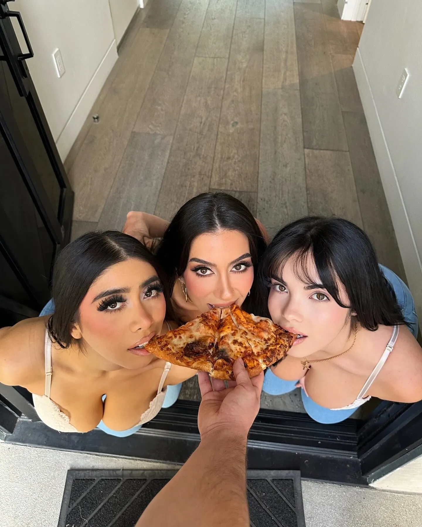 sexy bitch fake titties Salomelons onlyfans videos