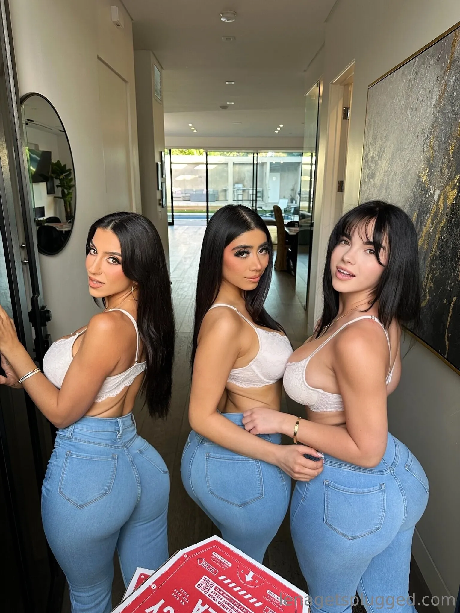 shy big ass Salomelons only fans leaks