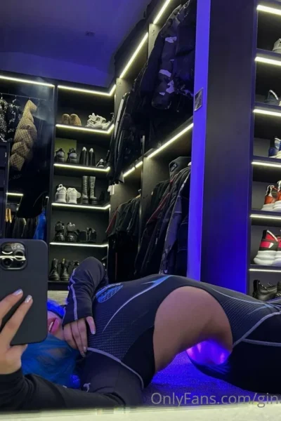 Ambitious  Ginasavagex Of Leaks