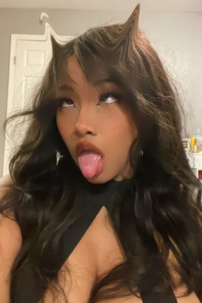 Cumslut Thick Uniquesora Onlyfans Leaked