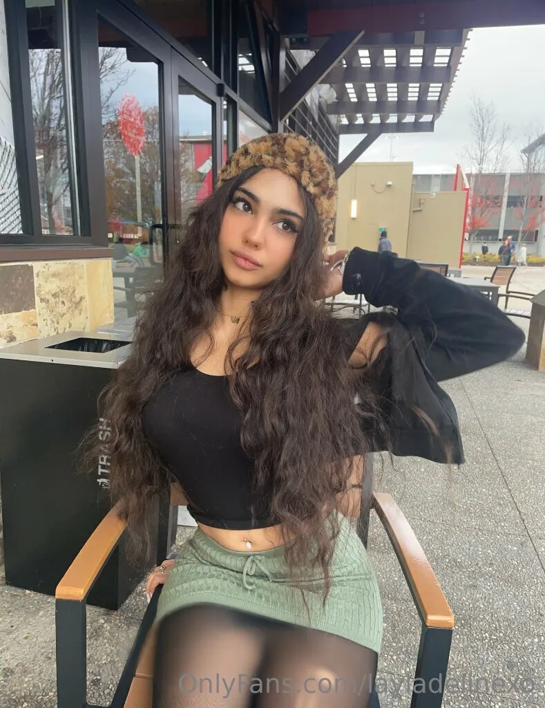 Cumslut Big Booty Latina Layladeline Nude Tits 1 cumslut big booty latina Layladeline nude tits