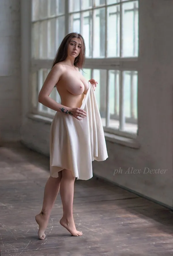 Glamourmodel Shy Evgenia Talanina Nude Pic 1 glamourmodel shy Evgenia Talanina nude pic