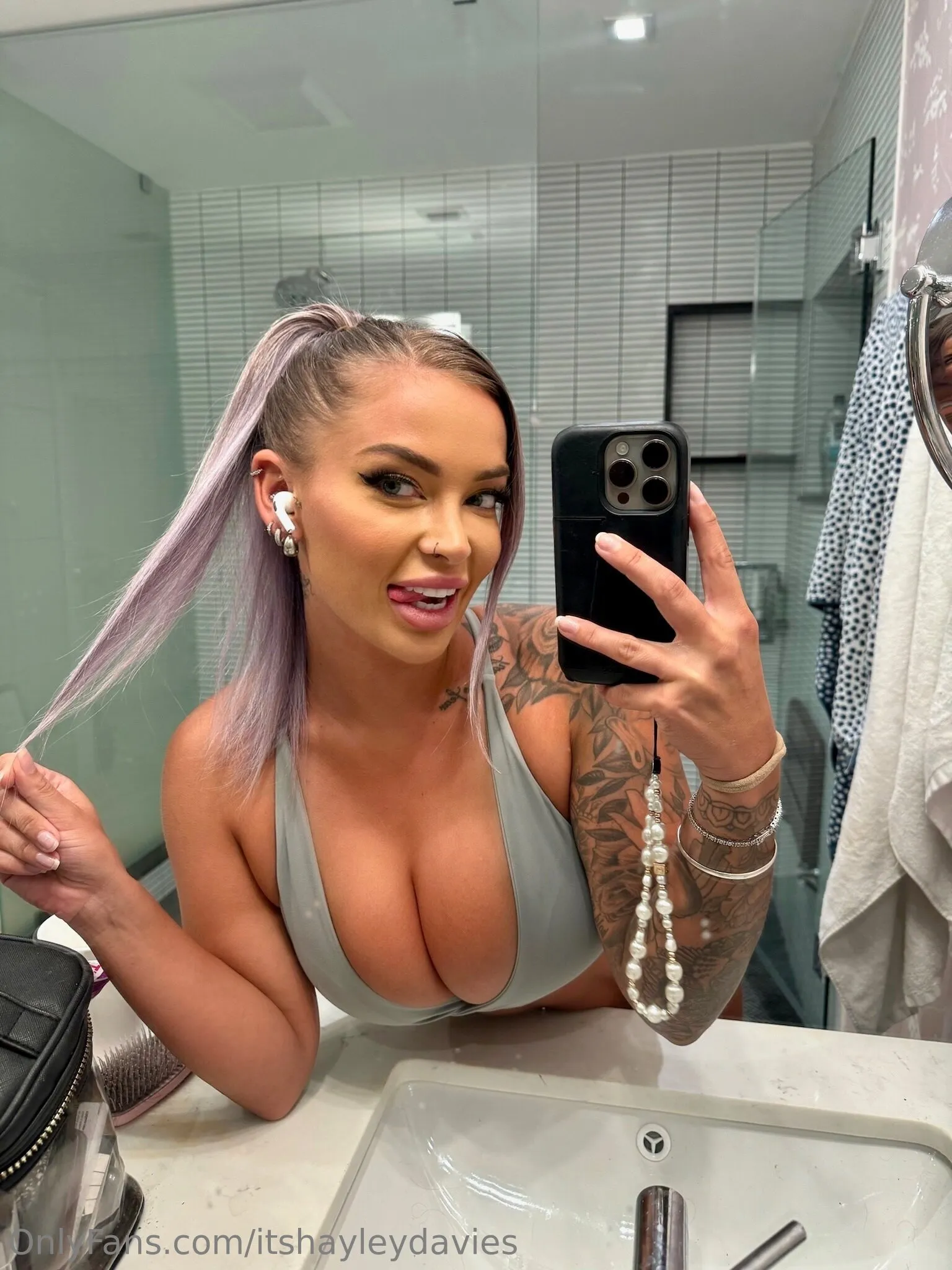 hotie big fake tits Hayley Davies of insane