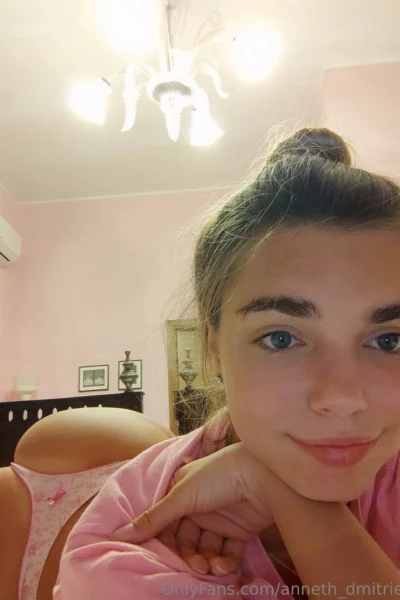 Enigmatic  Naked Tease Anneth Only Fans Leaks SEXY PIC