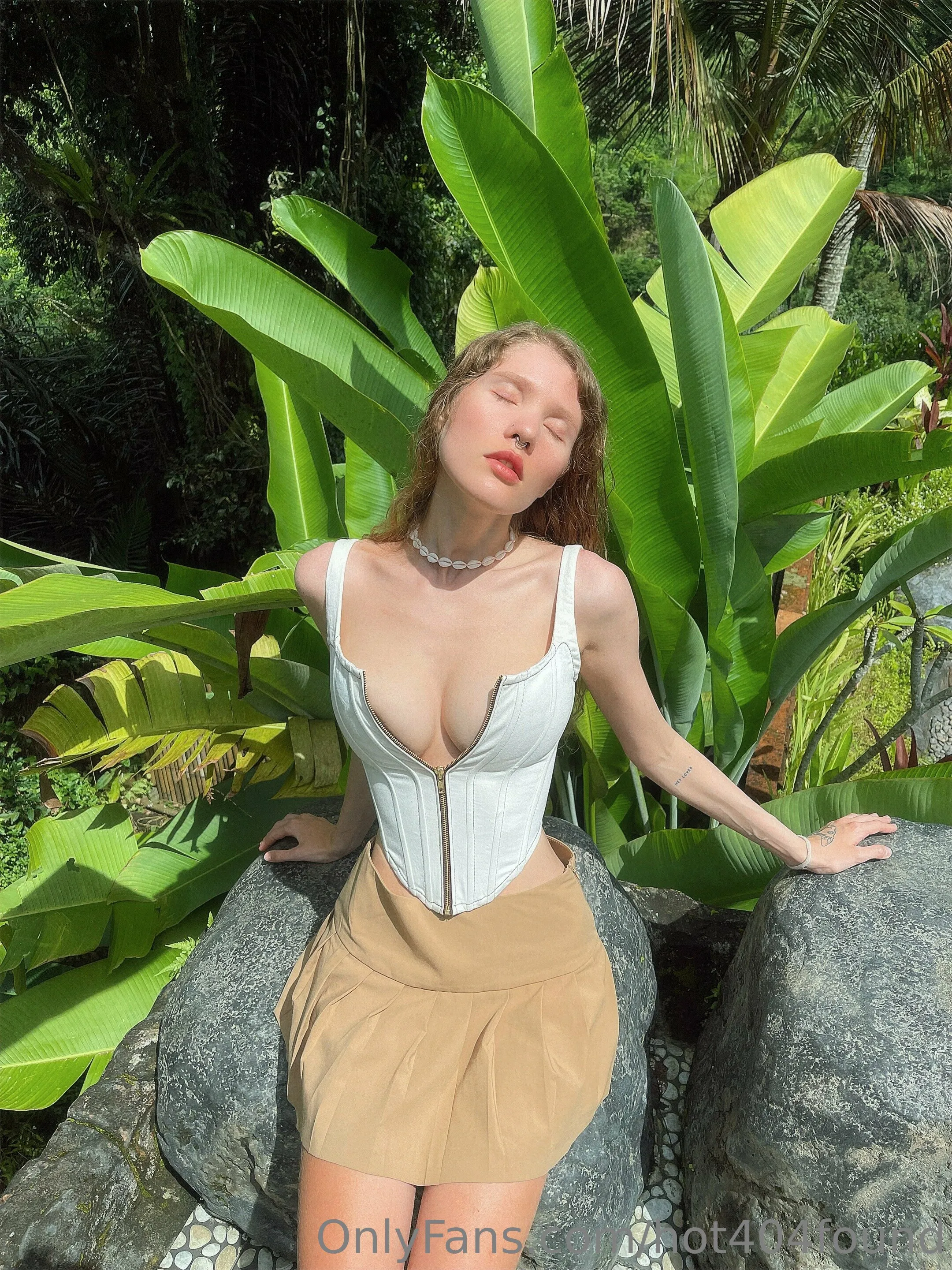 beautiful hot404found nude leaks