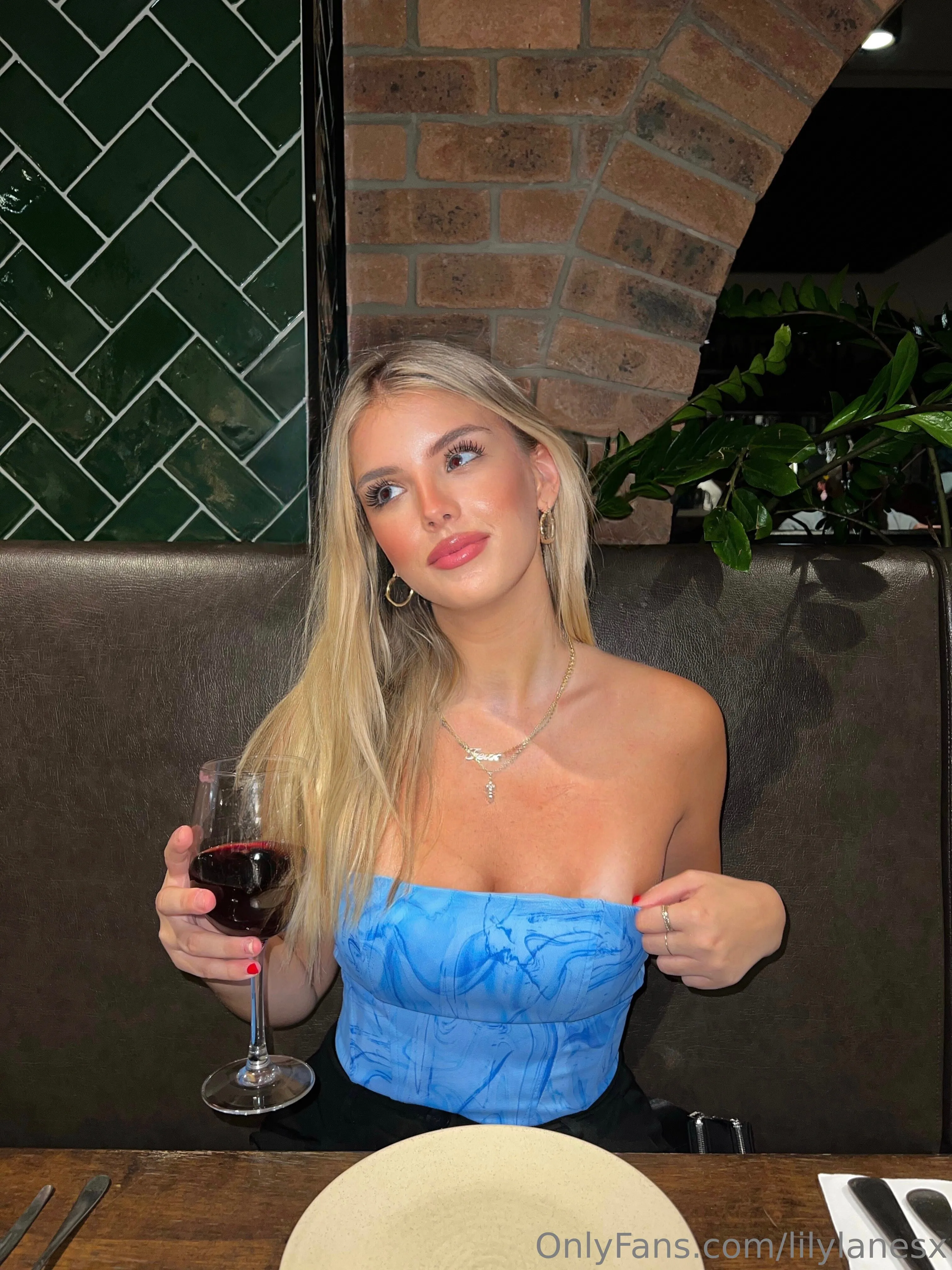 Big Tits E Girl Lily Lanes Leaked Real 1 big tits e girl Lily Lanes leaked real