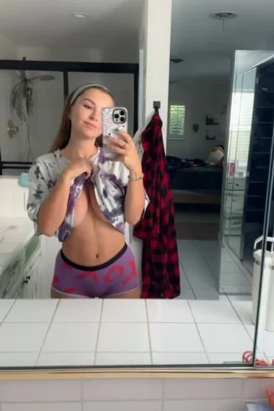 Egirl Florida Woman Sofia Bevarly Sextape