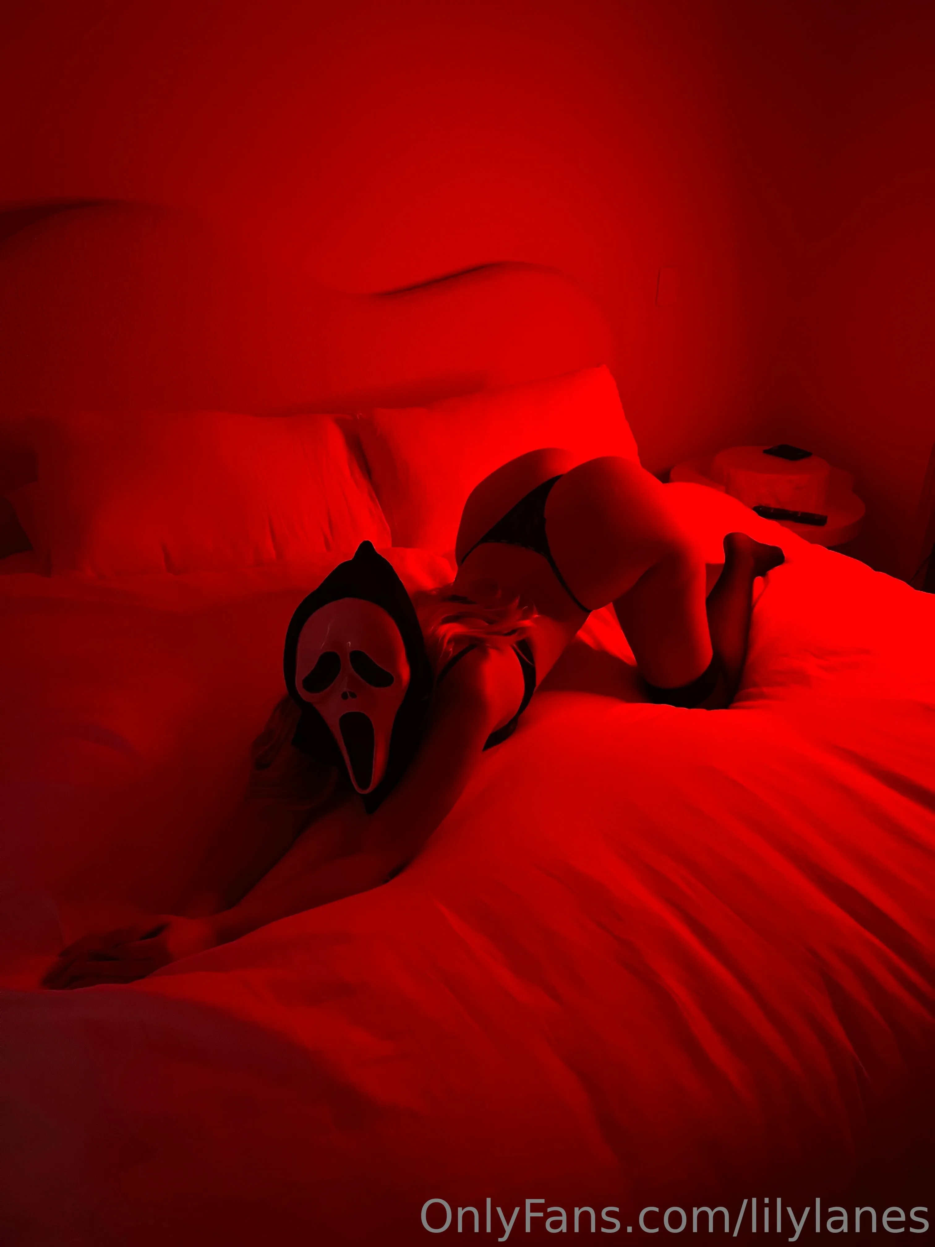 sexy bitch big tits aussie Lily Lanes sexy pic