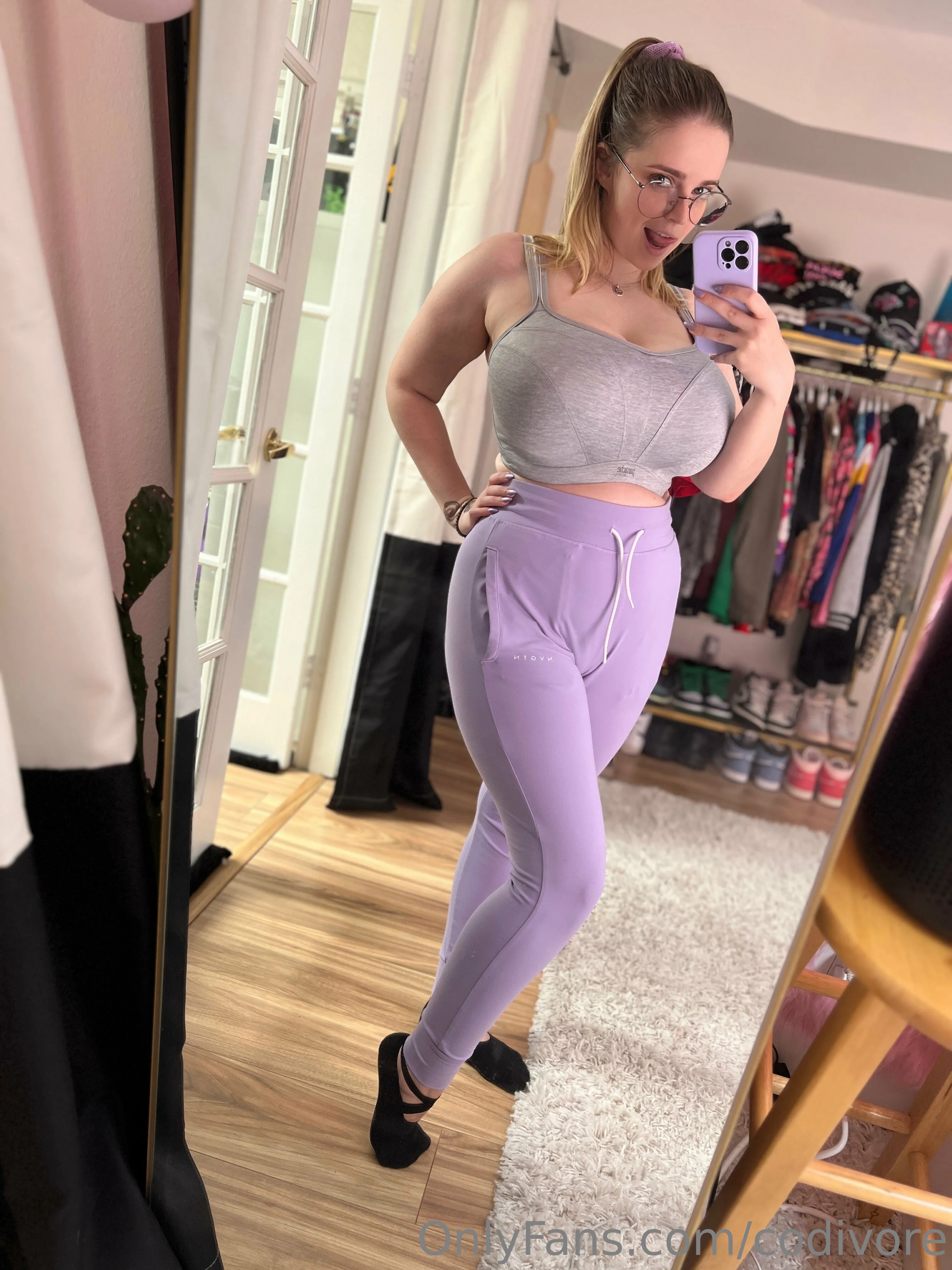 sexy slut Codi Vore nude leaks