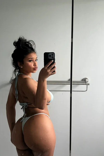 Amicable Thumbalina Onlyfans Naked Real