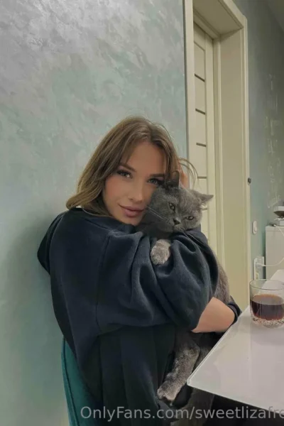 Bustysource Favorite Skilled Azzurra Moretti Onlyfans Pic EPIC