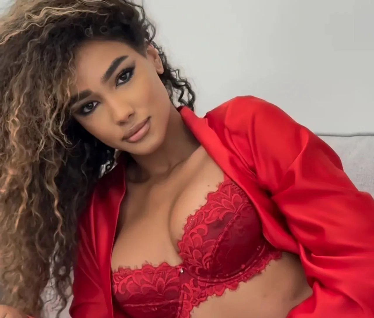 Disciplined babe Samira Lui onlyfans leaks pic