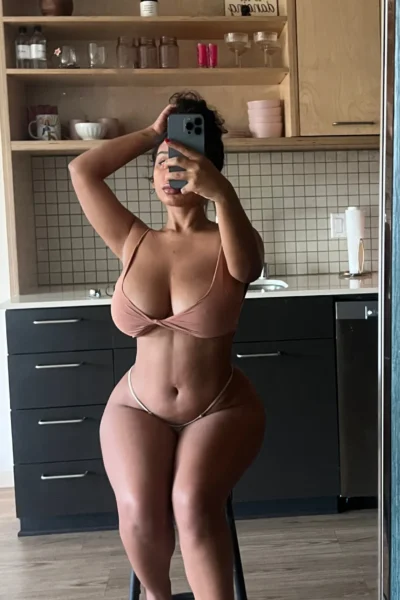 Latina Whore Thumbalina Nude