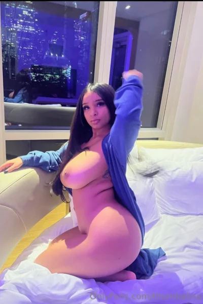 Natural Tits OF GIRL Thumbalina Onlyfans Nude