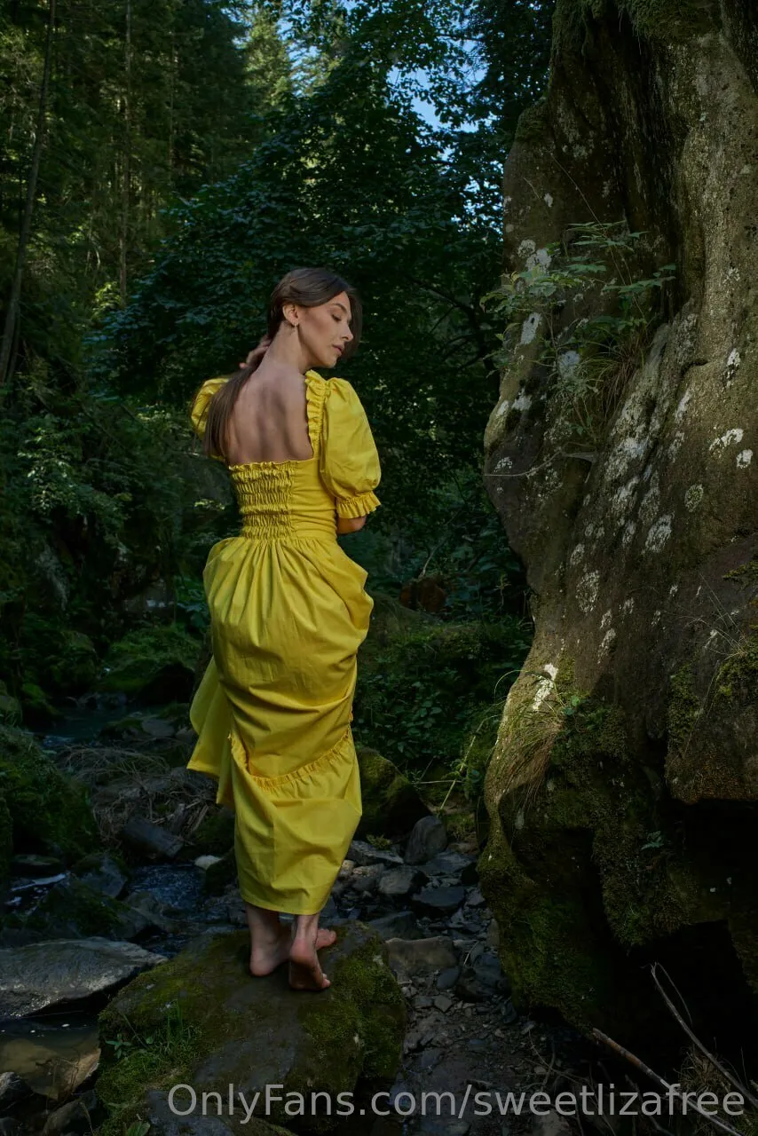 artistic Azzurra Moretti leak pic