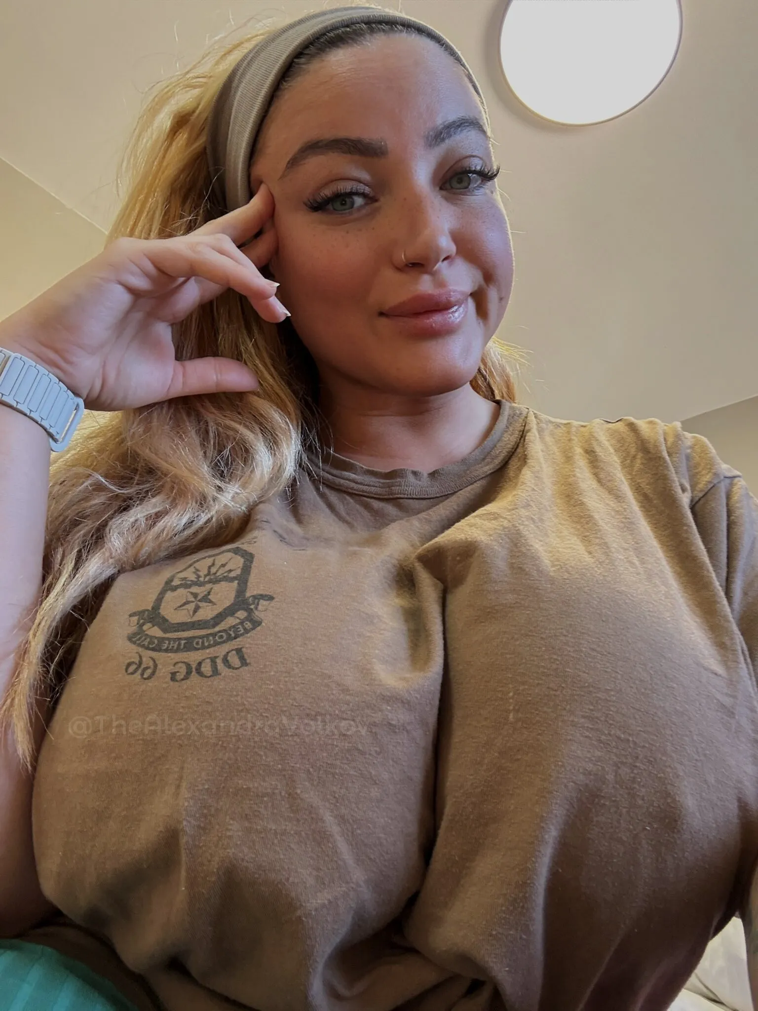 Big Tits Russian Magnetic Alexandra Volkov Onlyfans Nude Slut 1 big tits Russian Magnetic Alexandra Volkov onlyfans nude slut