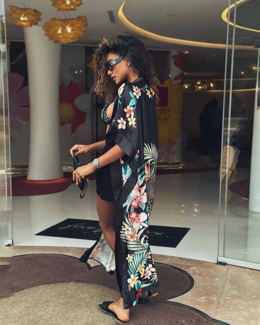 gorgeous nude model Samira Lui leak unbelievable hoe