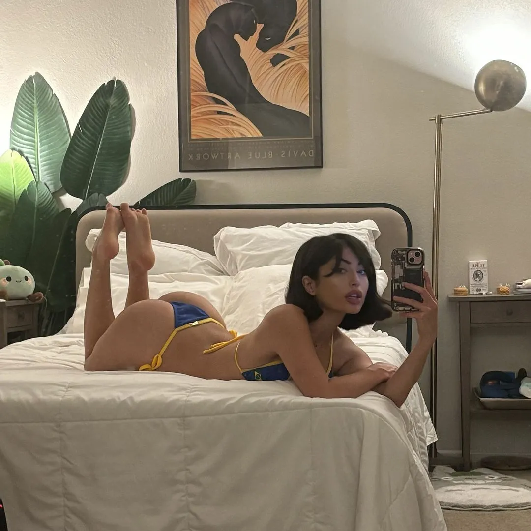 middle eastern Confident Ehcico ass