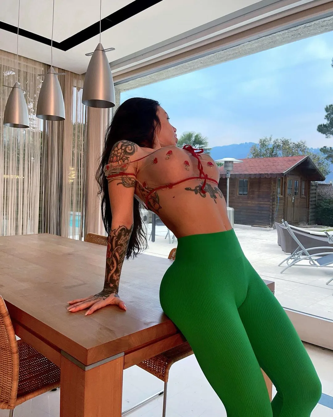 skank fuckdoll Alex Mucci tits EPIC