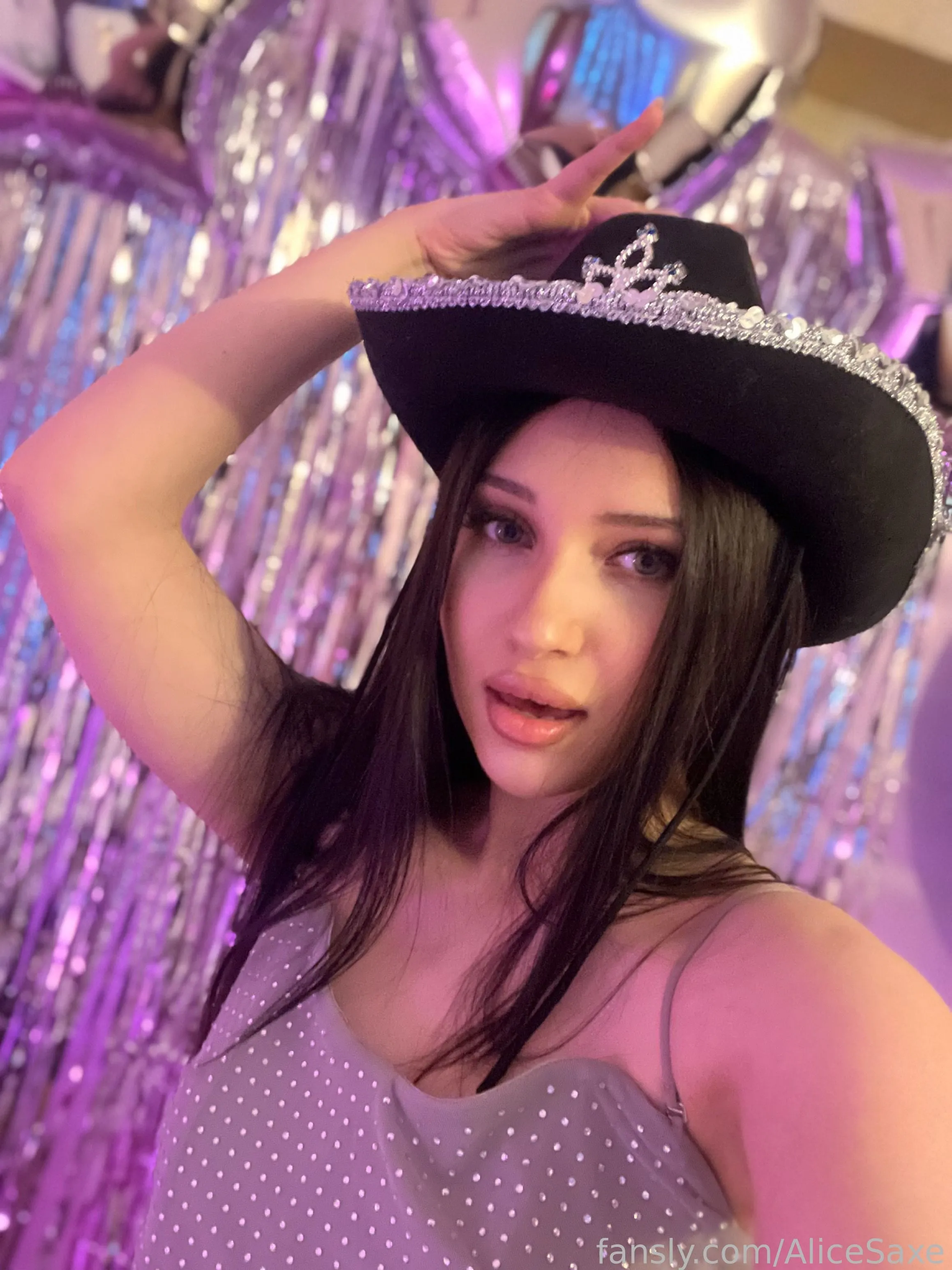 whore big tits Lithuanian Alice Saxe onlyfans porn