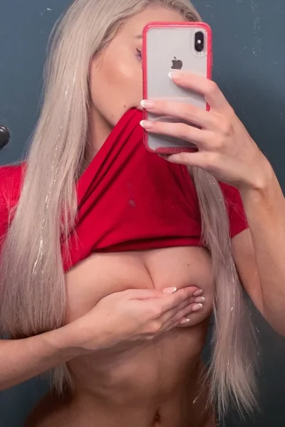Persistent Fake Blonde Molly Eskam Onlyfans Leak