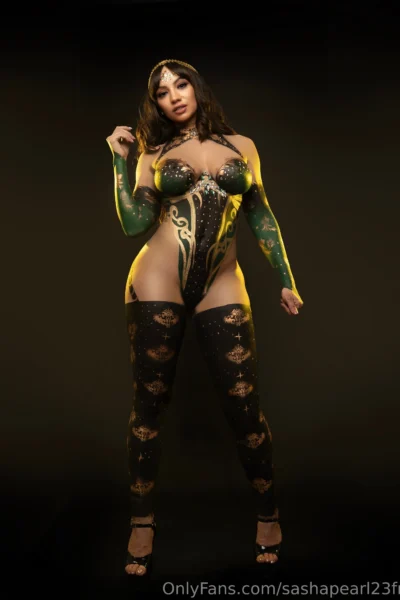 Attractive Big Tits Middle Eastern Sasha Pearl Nude