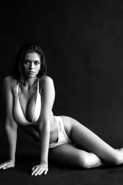 Cutie Pie Cristy Ren Nudes