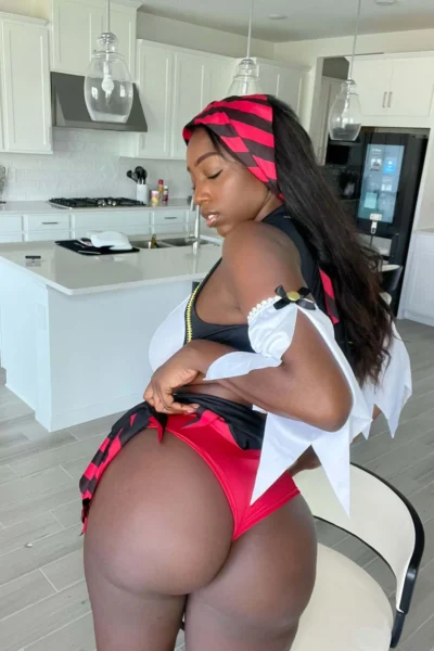 Whore Ellie The Empress Porn NEW