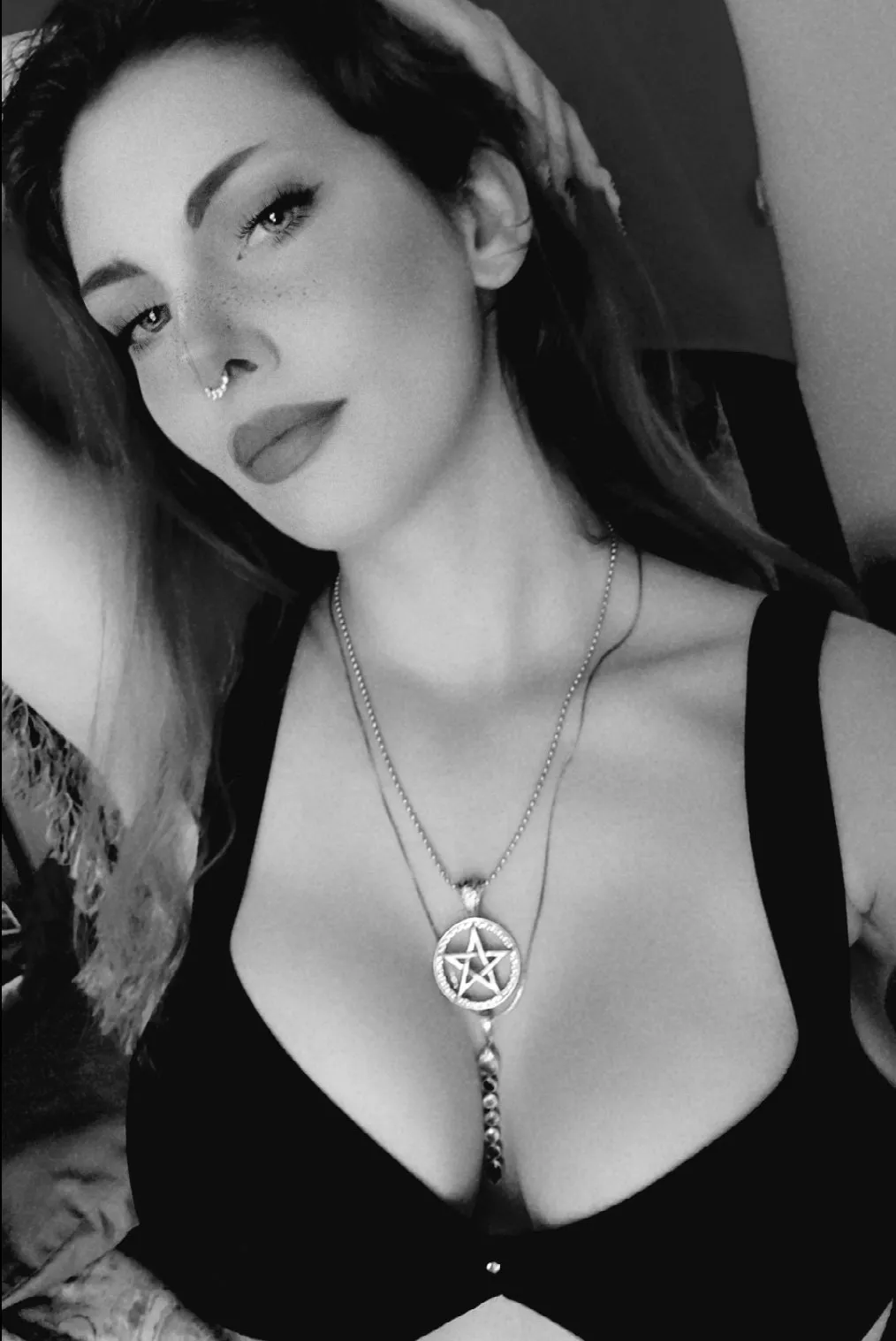 Angelic Lilith Lust pics porn