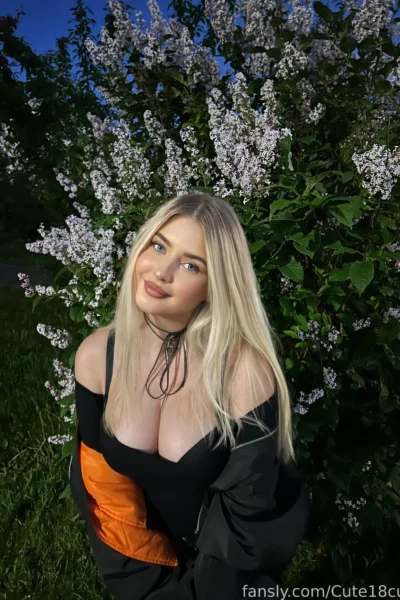 Dazzling  Busty Lover Cute18cute Onlyfans Nude Real