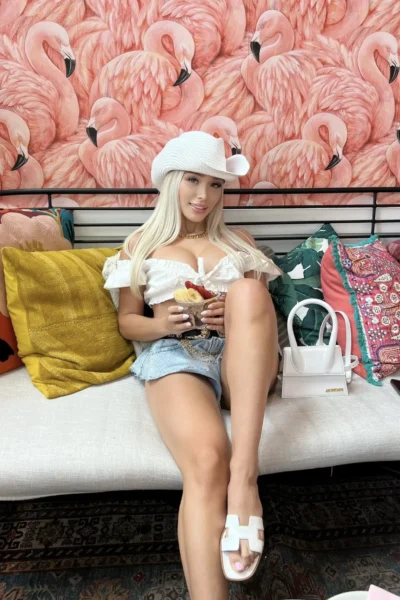 Busty Shrewd Daniella Chavez Leaks