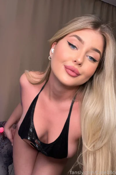 Cum Dumpster Busty Cute18cute Onlyfans Nude Pics