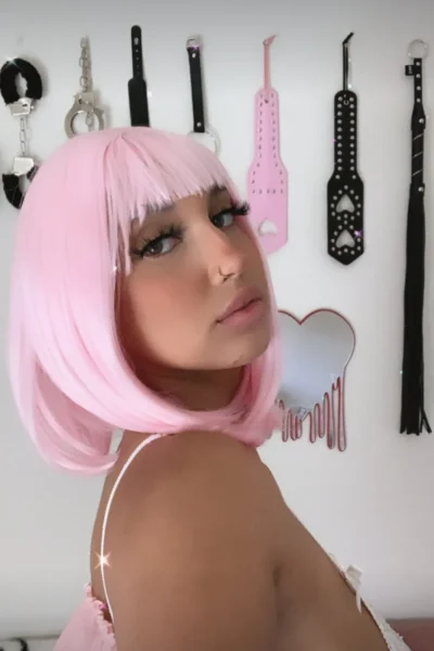 Hoe Mati Khalifa Nude