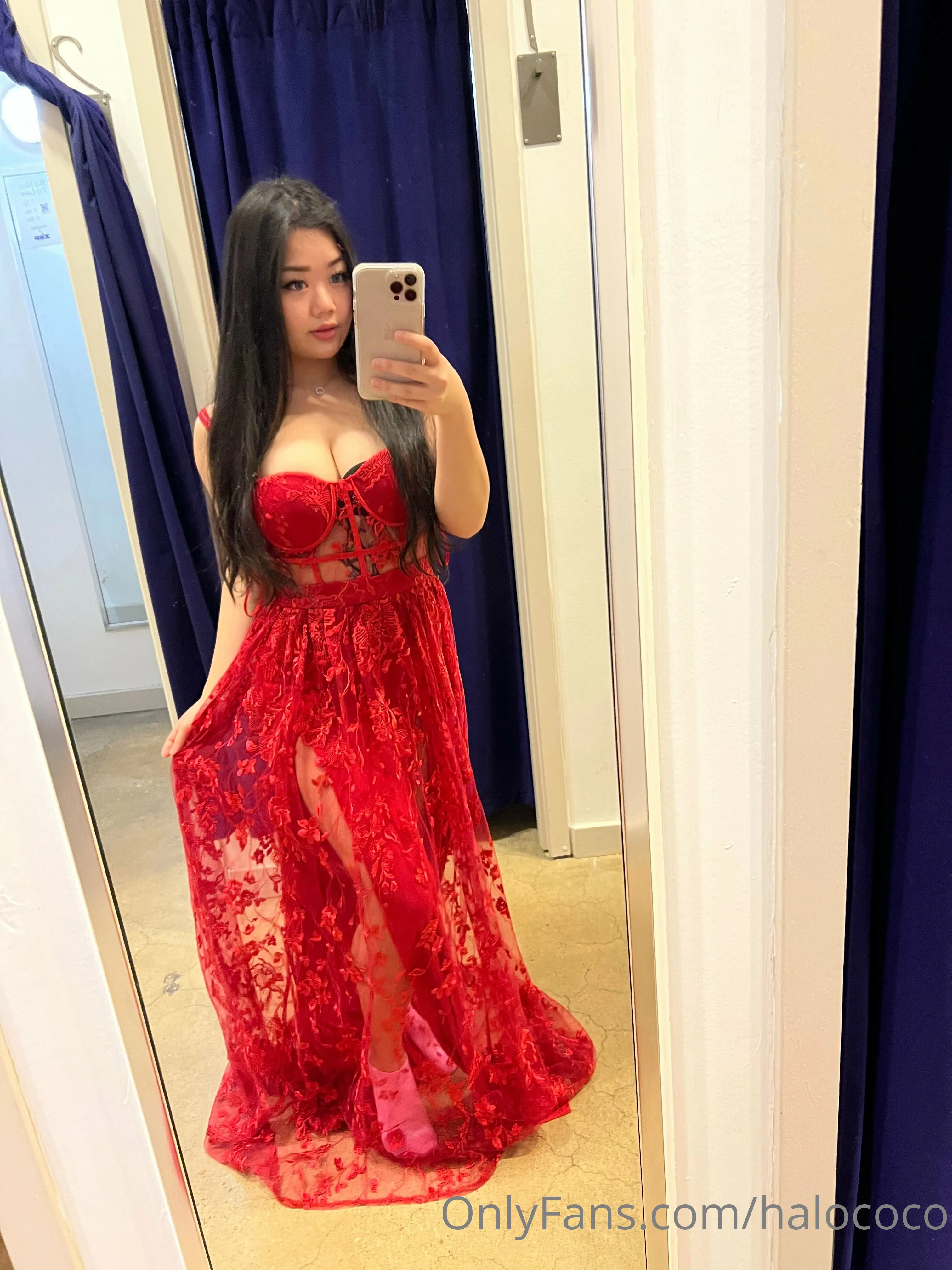 hottie d cups Halococo onlyfans nudes