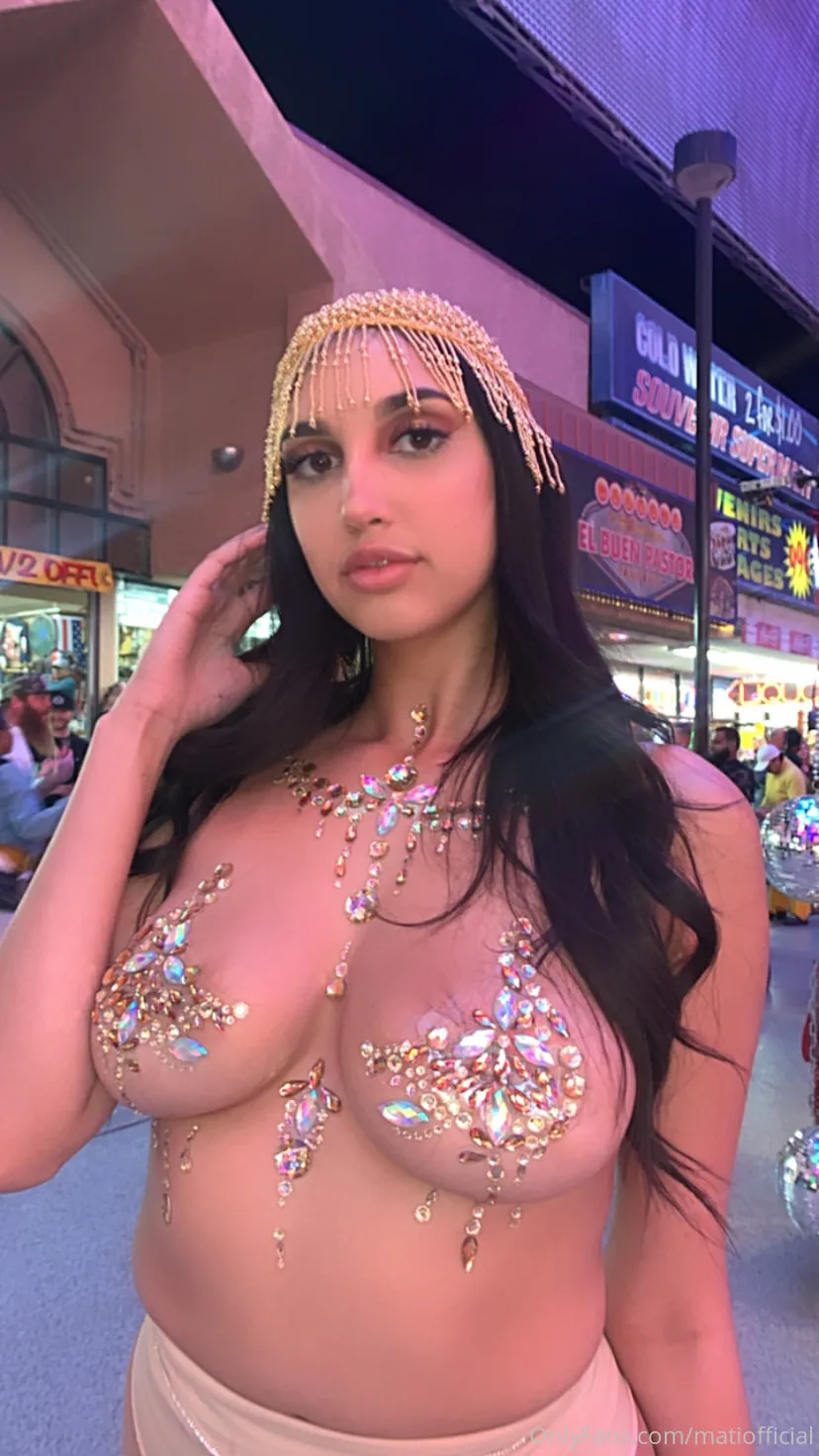 pretty Mati Khalifa onlyfans porn