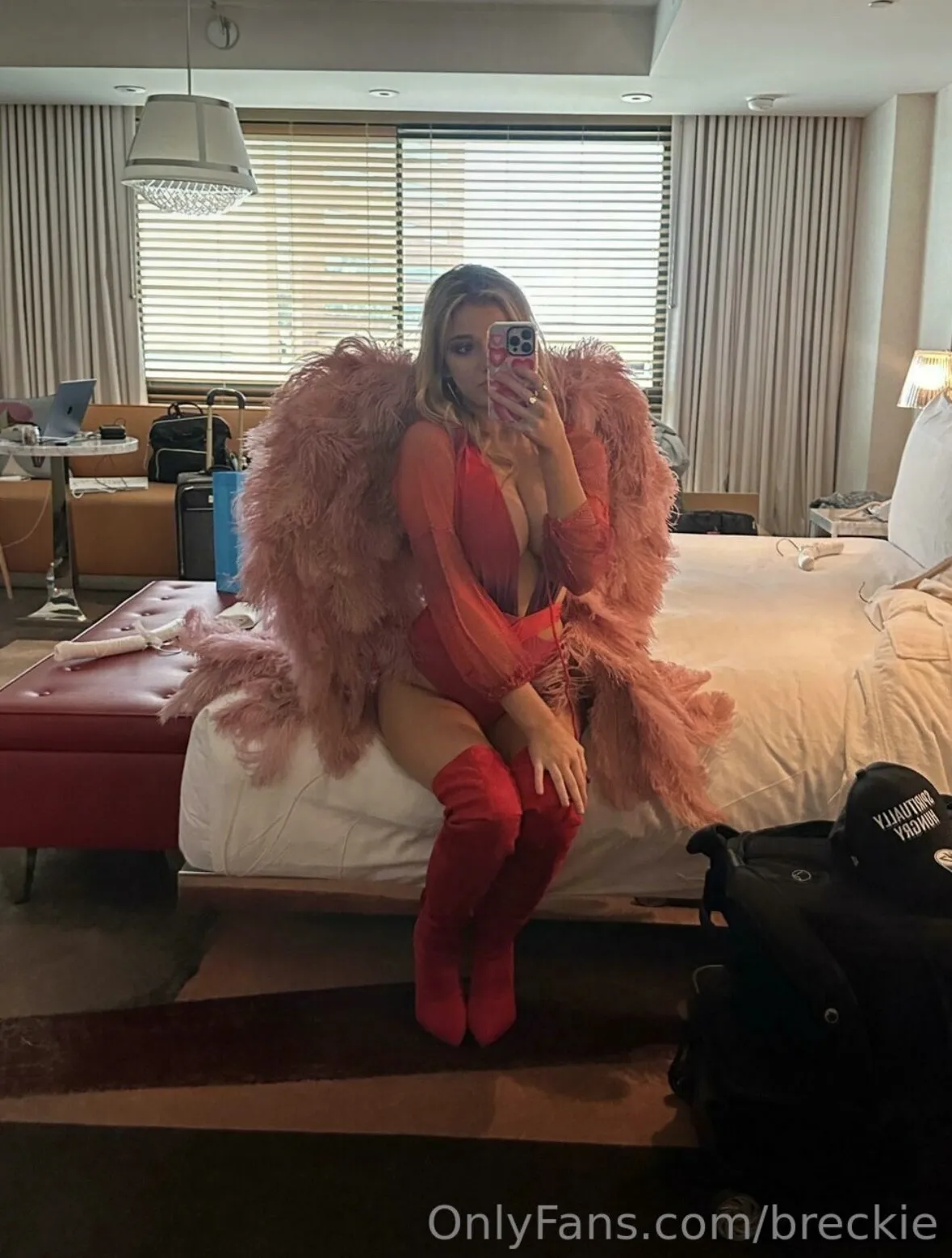wonderful Breckie Hill onlyfans nude pics