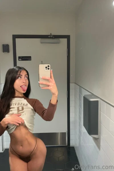 Athletic Hot Girl Ehcico Leaked Pics