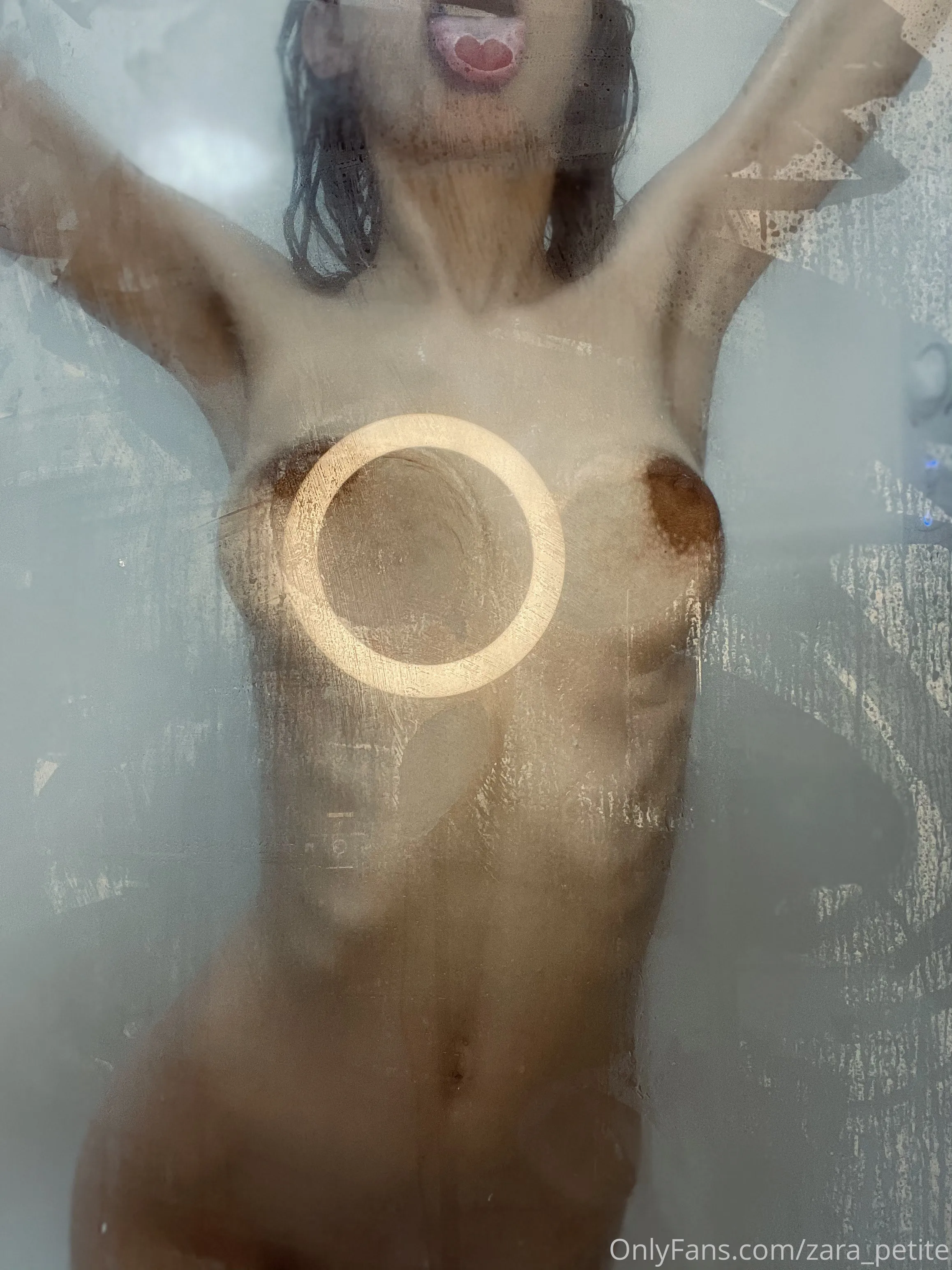 Dazzling Zara Rose nudes