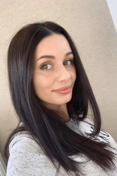 Magnetic  Big Fake Tits Zara Rose Onlyfans Leak Pic Release