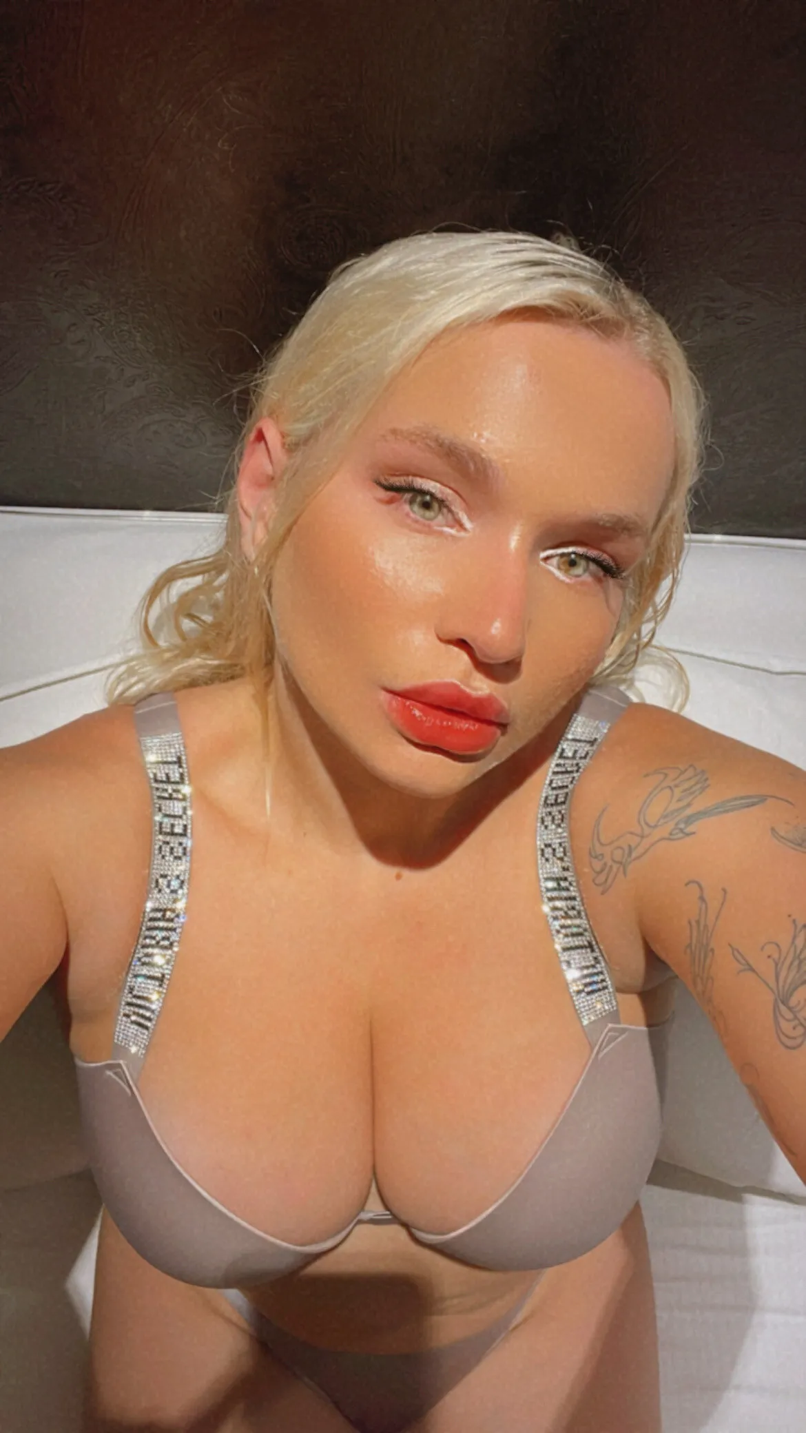 caucasian Courageous Zoie Burgher onlyfans