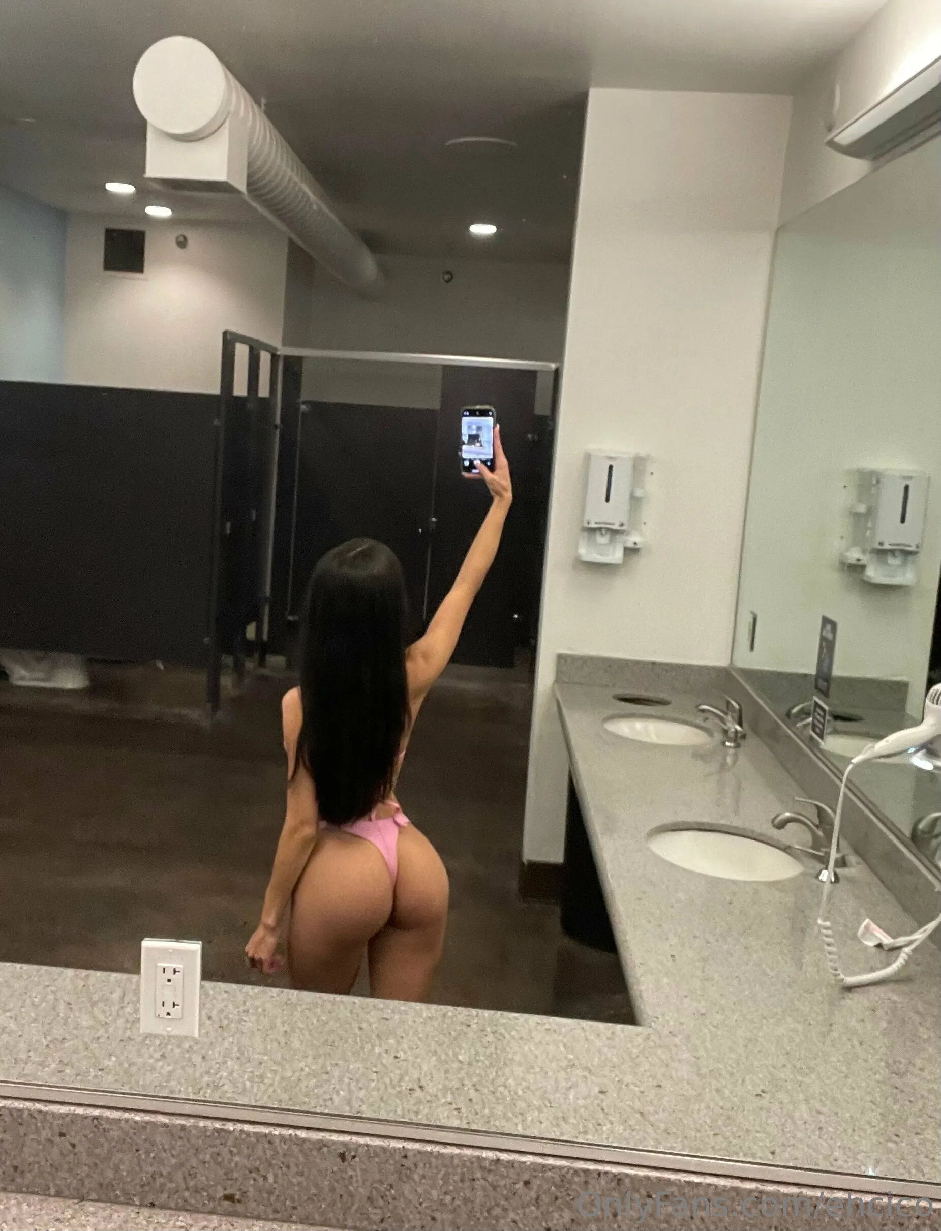 gorgeous Ehcico onlyfans pic